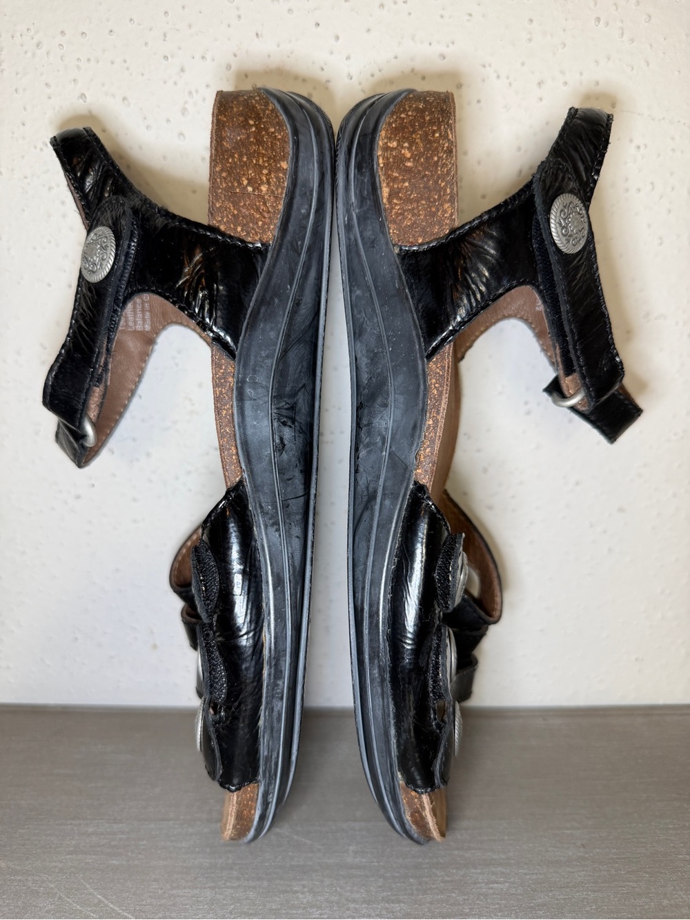 Dansko Jess Black Leather Strappy Slingback Studded Sandals Womens EU 38 US 7.5 - Picture 5 of 9